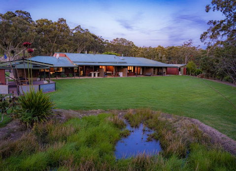 Waterfall Springs Retreat - Accommodation Yamba 3
