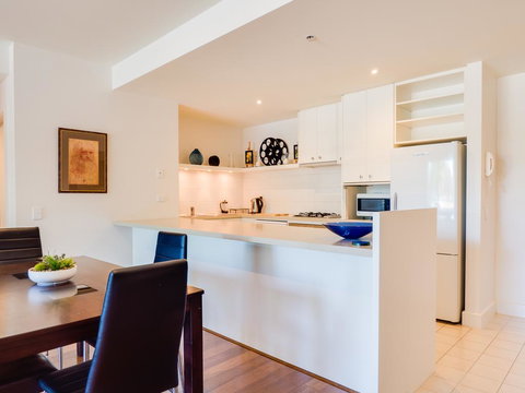 Waterfront (Yarra St) By Gold Star Stays - Accommodation Yamba 3