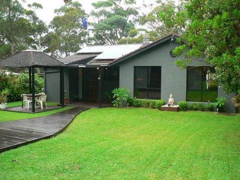 Waterfront Jervis Bay Escape Cooinda - Accommodation Yamba 2
