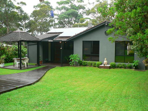 Waterfront Jervis Bay Escape Cooinda - Accommodation Yamba 2
