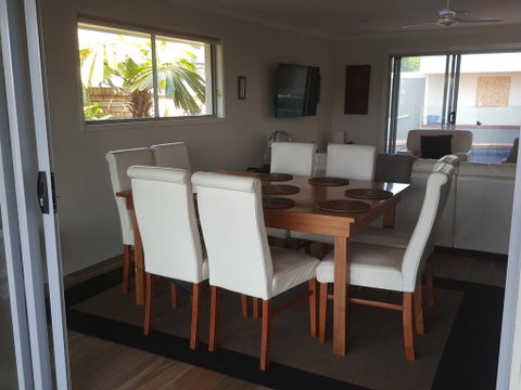 Waterfront Retreat - Accommodation Yamba 1
