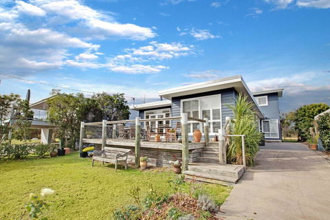 Waterfront Sanctuary - Raymond Island Getaway - Accommodation Yamba 2