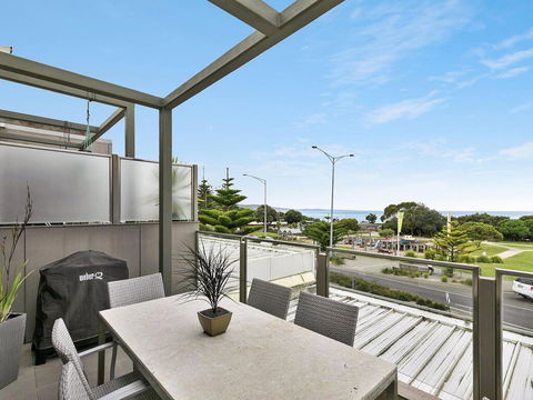 WATERFRONT TWO - Position Perfect , , , NEW LISTING 2019, , ,  - Accommodation Yamba 1