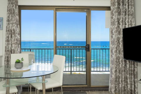 Waterfront Unit, Unit 2 - Accommodation Yamba 0