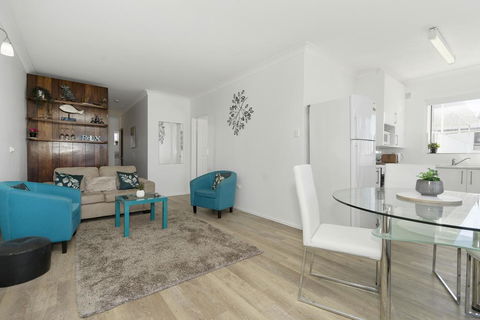 Waterfront Unit, Unit 2 - Accommodation Yamba 2