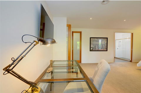 Newington Lakehouse - Accommodation Yamba 7