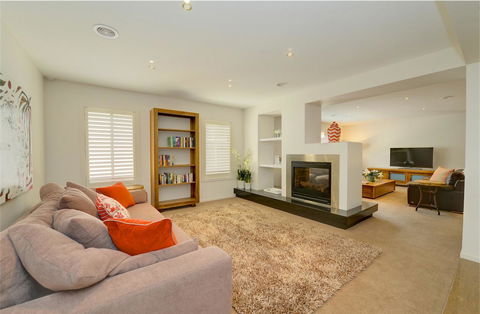 Newington Lakehouse - Accommodation Yamba 8