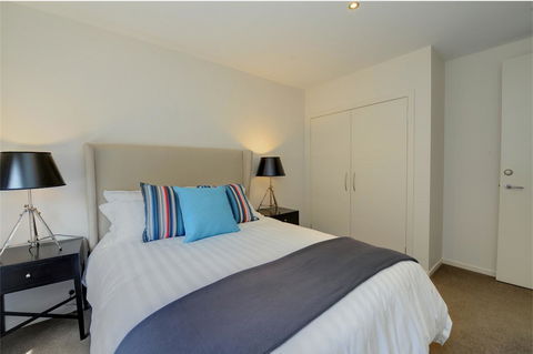 Newington Lakehouse - Accommodation Yamba 1