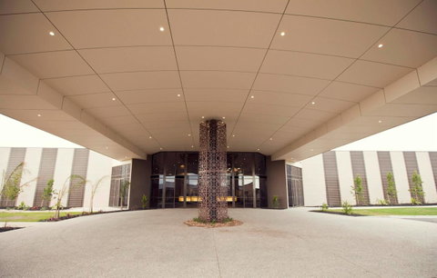 Quality Hotel Point Cook - Accommodation Yamba 43