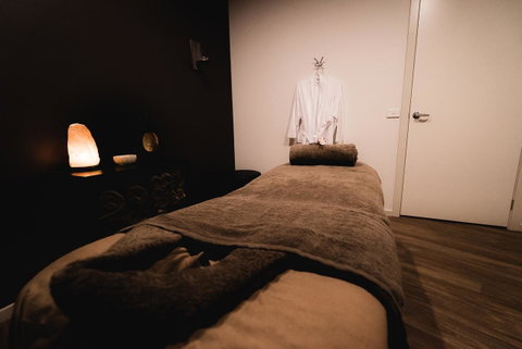 Quality Hotel Point Cook - Accommodation Yamba 27