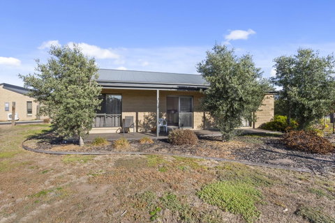 Quality Hotel Point Cook - Accommodation Yamba 23
