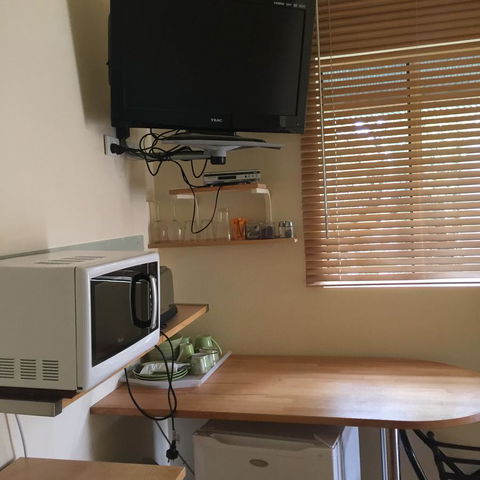 The Albion Motel Castlemaine - Accommodation Yamba 19