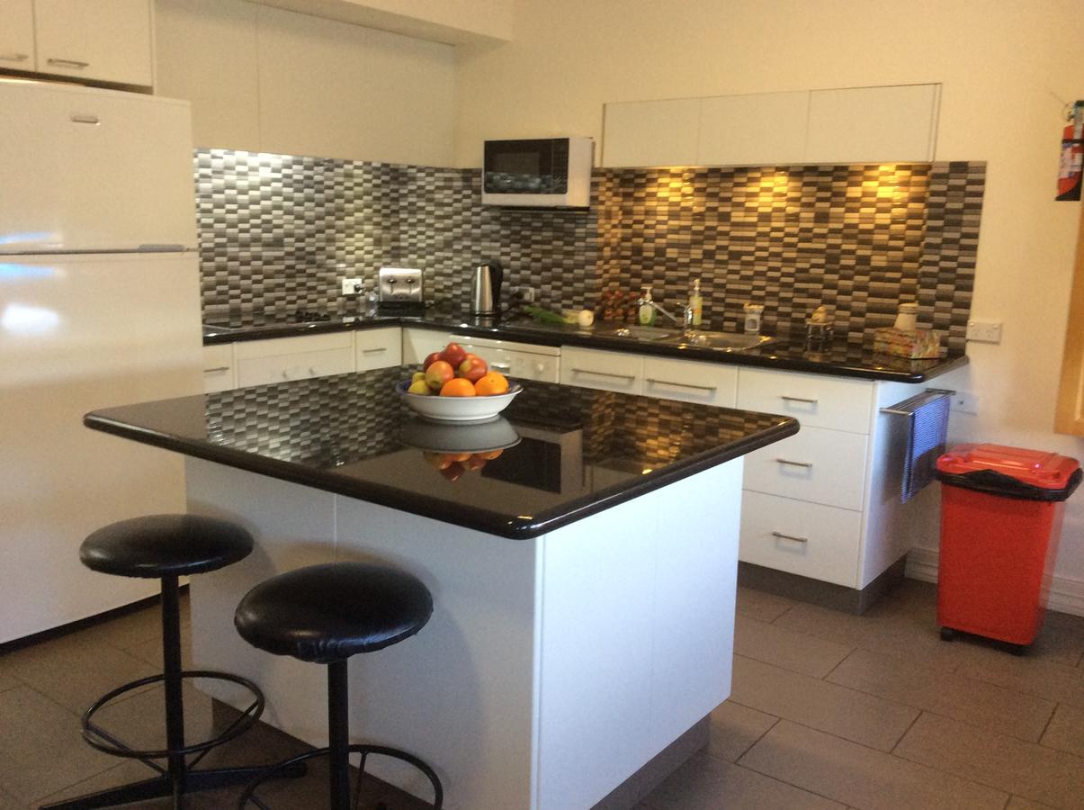 Dennington VIC Accommodation Yamba