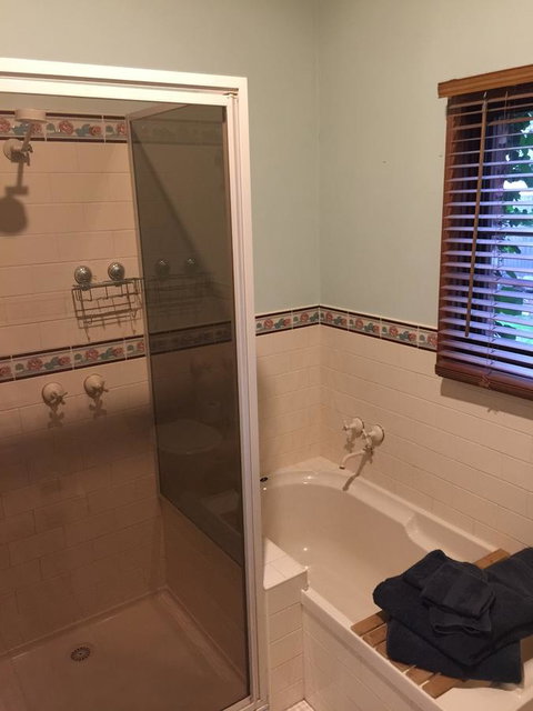 Bricks And Roses - Accommodation Yamba 18