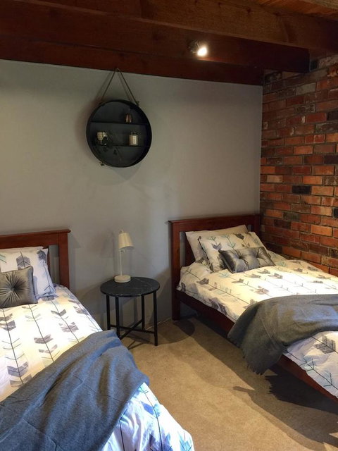 Bricks And Roses - Accommodation Yamba 15