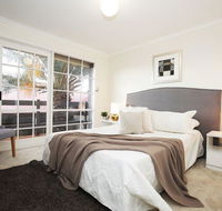 The Gallery Hours - Accommodation Yamba