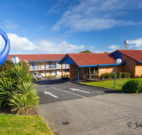 Blue Whale Motor Inn  Apartments - Accommodation Yamba