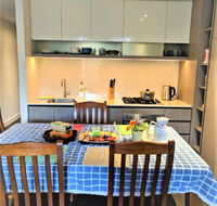 Camberwell Burke Road Apartment - Accommodation Yamba
