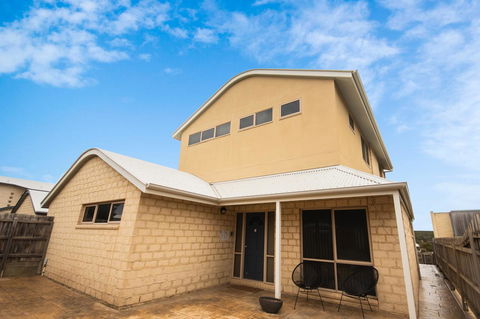 The Pitch - Accommodation Yamba 35