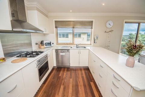 The Pitch - Accommodation Yamba 7