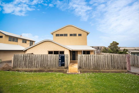 The Pitch - Accommodation Yamba 37