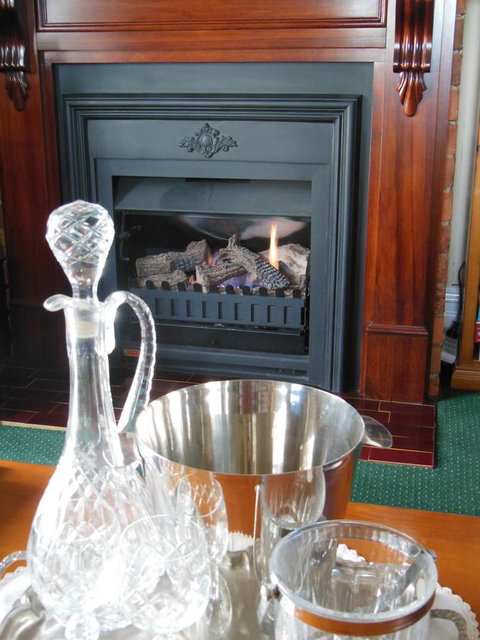 Airleigh-Rose Cottage - Accommodation Yamba 30