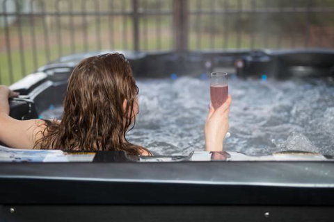 Airleigh-Rose Cottage - Accommodation Yamba 1