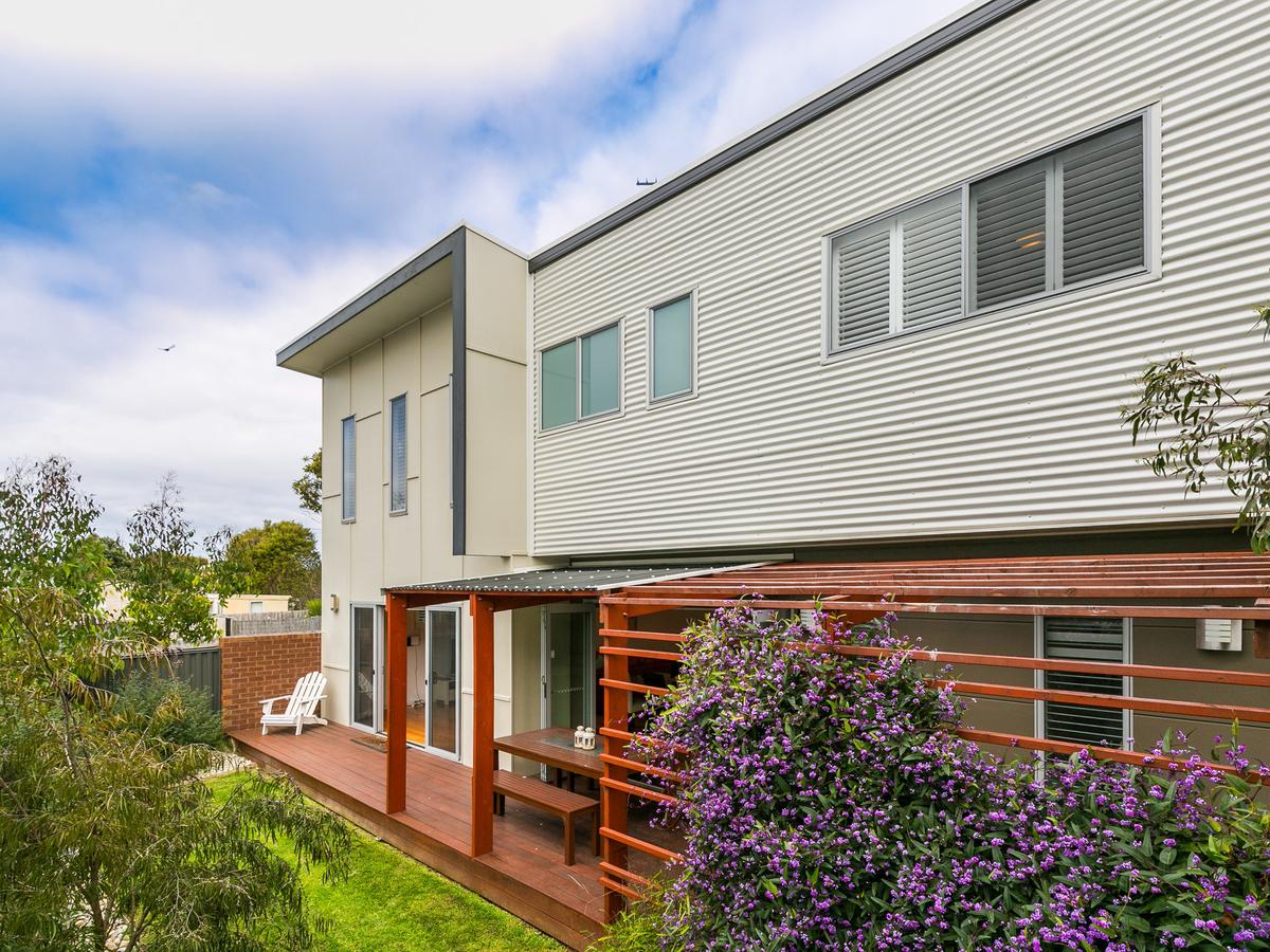 Eurack VIC Accommodation Yamba