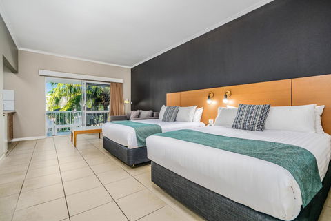 Hotel Grand Chancellor Palm Cove - Accommodation Yamba 6