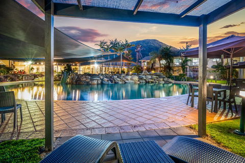 Hotel Grand Chancellor Palm Cove - Accommodation Yamba 0