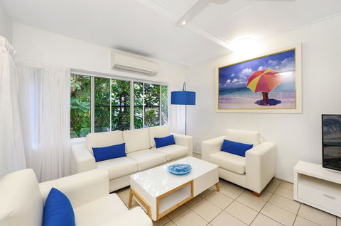 By The Sea Port Douglas - Accommodation Yamba 0