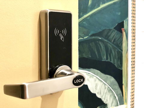 NOMAD - Luxe Apartment - Accommodation Yamba 14