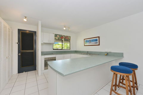 Seascape Holidays At Beachfront Terraces - Accommodation Yamba 15