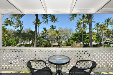 Seascape Holidays At Beachfront Terraces - Accommodation Yamba 29