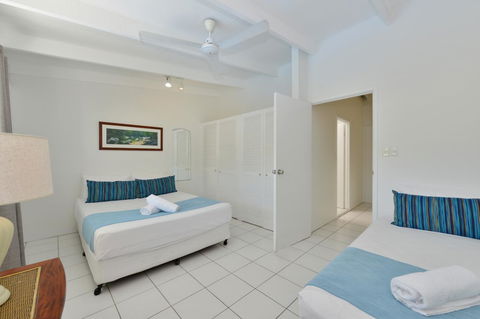 Seascape Holidays At Beachfront Terraces - Accommodation Yamba 6