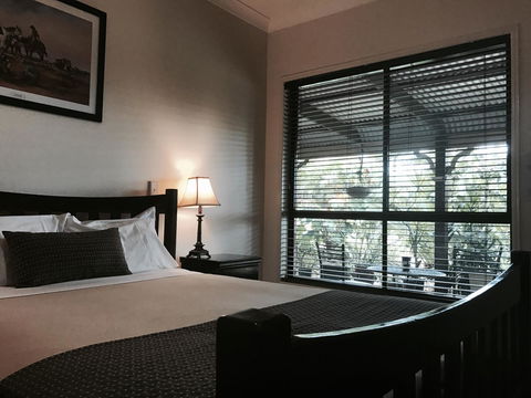 The Bearded Dragon Boutique Hotel - Accommodation Yamba 0