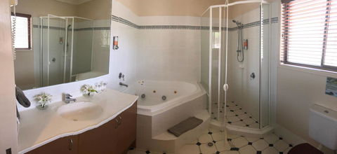The Bearded Dragon Boutique Hotel - Accommodation Yamba 5