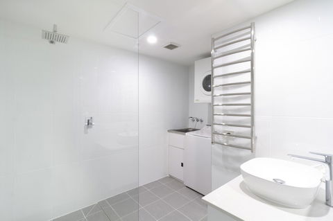 The White House Port Douglas - Accommodation Yamba 30