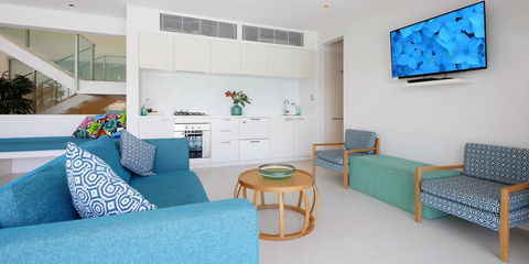 Pool Resort Port Douglas - Accommodation Yamba 5