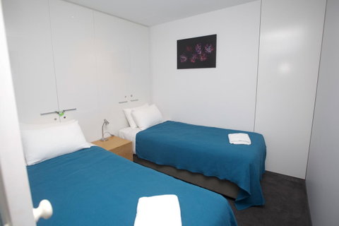Circle Luxury Holidays - Accommodation Yamba 7