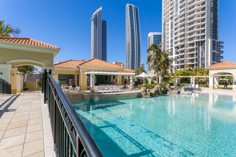 Mantra Towers Of Chevron - Accommodation Yamba 11