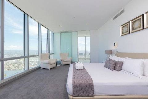 Q1 Resort & Spa - Official - Accommodation Yamba 11