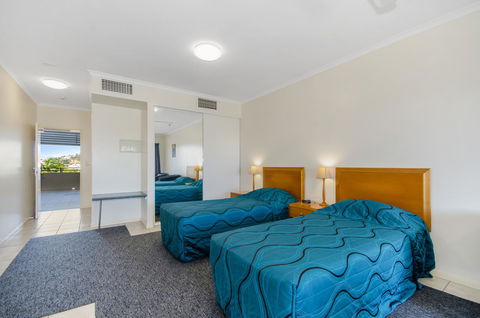 Madison Ocean Breeze Apartments - Accommodation Yamba 10