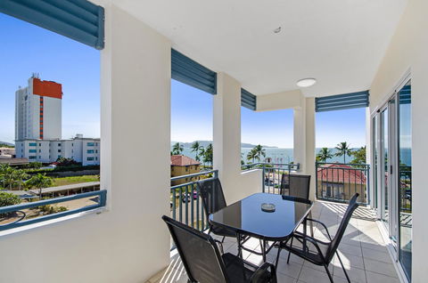 Madison Ocean Breeze Apartments - Accommodation Yamba 13