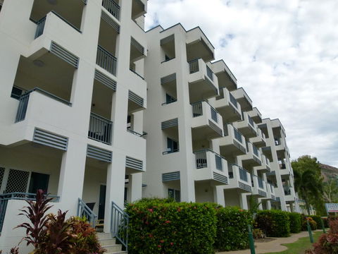 Madison Ocean Breeze Apartments - Accommodation Yamba 7