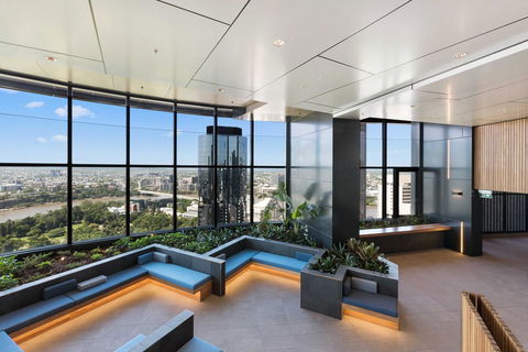 Brisbane Skytower By CLLIX - Accommodation Yamba 1