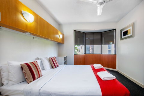 Tiki Hotel Apartments Surfers Paradise - Accommodation Yamba 1