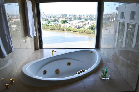 Stamford Plaza Brisbane - Accommodation Yamba 41