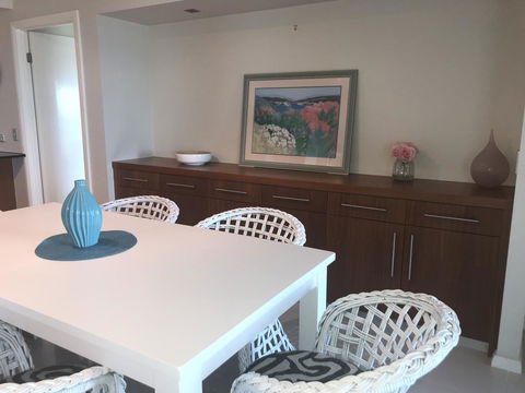 Proximity Waterfront Apartments - Accommodation Yamba 8