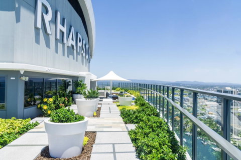Rhapsody Resort - Official - Accommodation Yamba 1